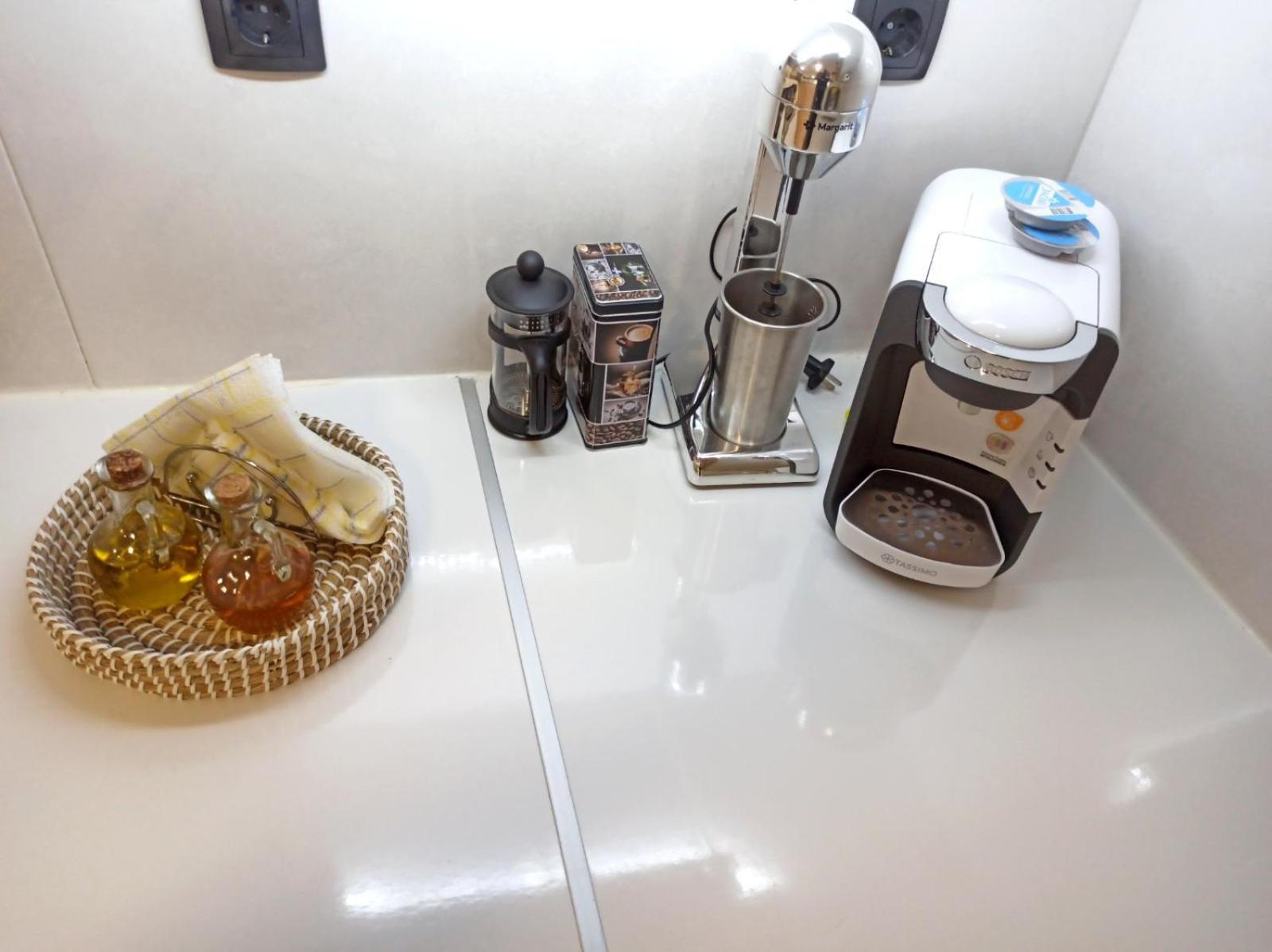 شقة Renovated Loft Near The Center كاندية المظهر الخارجي الصورة