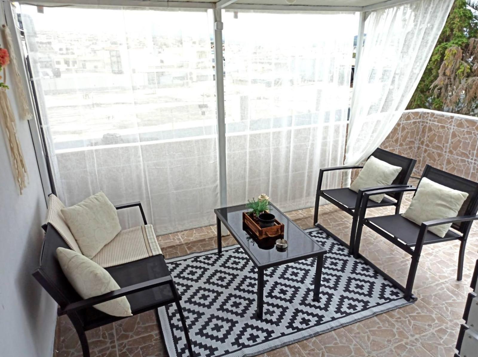 شقة Renovated Loft Near The Center كاندية المظهر الخارجي الصورة